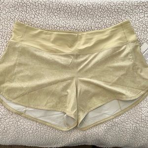 NWT Size 12 Lululemon Speed Up MR Short 4” Lined Shorts